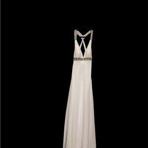 Chic Backless White Dress